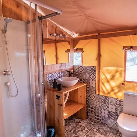 Safari Tent With Private Pool In Albufeira * باديرن